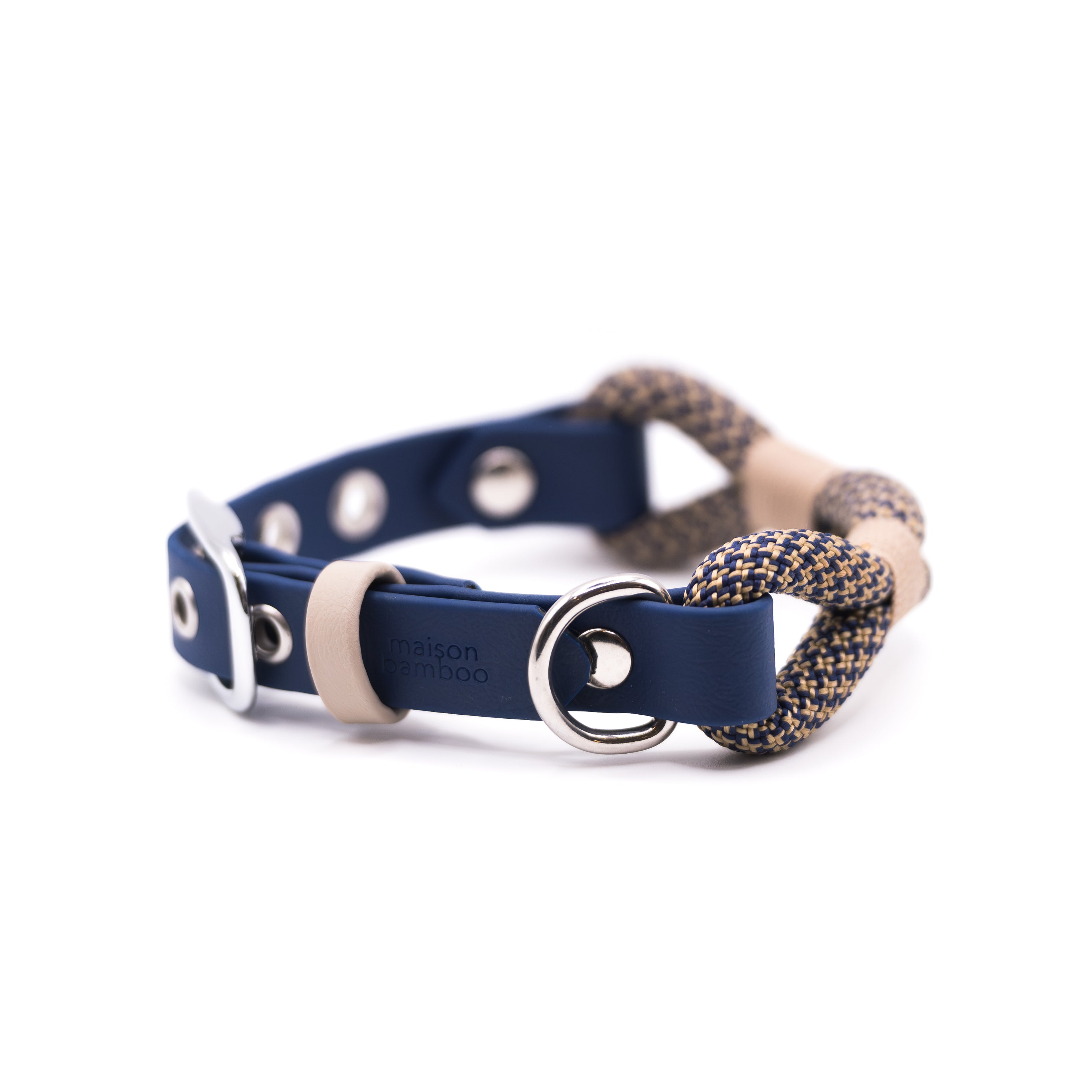 Collier en corde Aslan